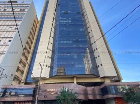 Sala / Salão / Loja em Centro