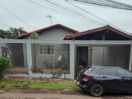 Casa-Térrea-Condomínio em Morada Verde