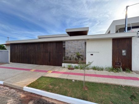 Casa-Térrea em Carandá Bosque II