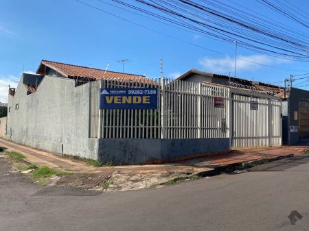 Casa-Térrea em Estrela do Sul