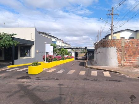Apartamento em Coophasul