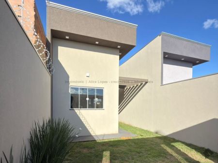 Casa-Térrea em Residencial Figueiras do Parque