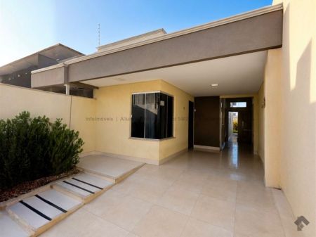 Casa-Térrea em Jardim Seminário