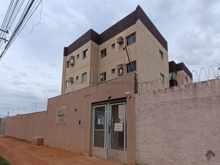Apartamento em Jardim Paradiso