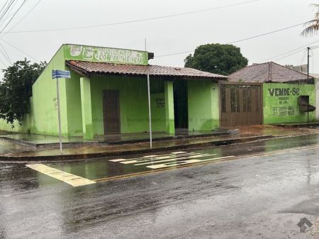 Casa-Térrea em Rita Vieira