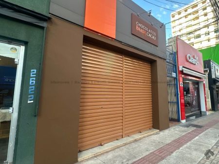 Sala / Salão / Loja em Centro