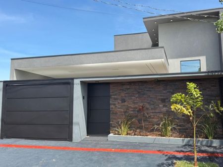 Casa-Térrea em Cidade Jardim I