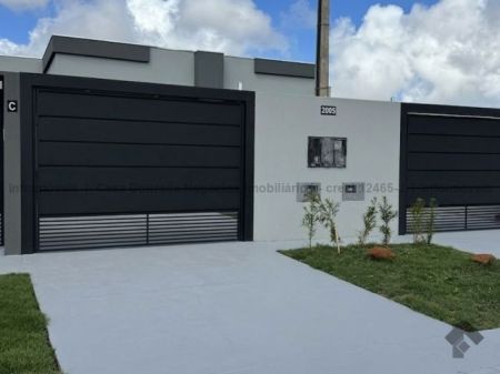 Casa-Térrea em Cj. Res. Monte Carlo
