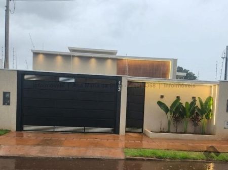 Casa-Térrea em Vila Nasser