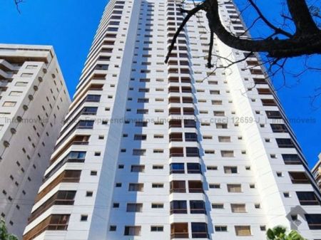 Apartamento em Monte Castelo
