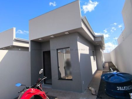 Casa-Térrea em Residencial Figueiras do Parque