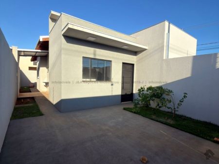 Casa-Térrea em Residencial Figueiras do Parque