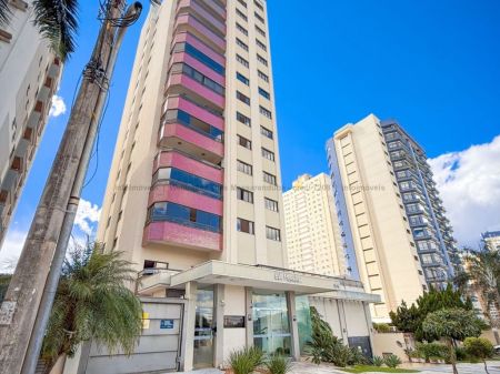 Apartamento em Santa Fé