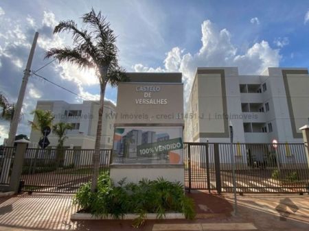 Apartamento em Centenário