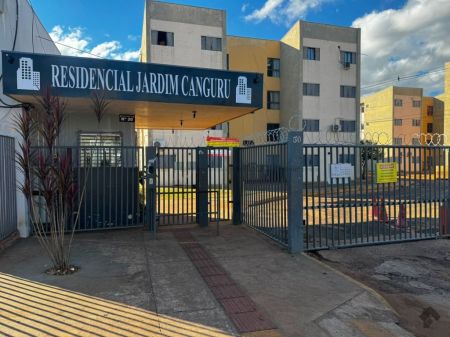 Apartamento em Jardim Centro Oeste