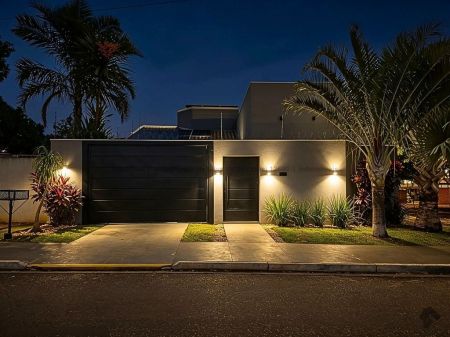 Casa-Térrea em Vila Vilas Boas