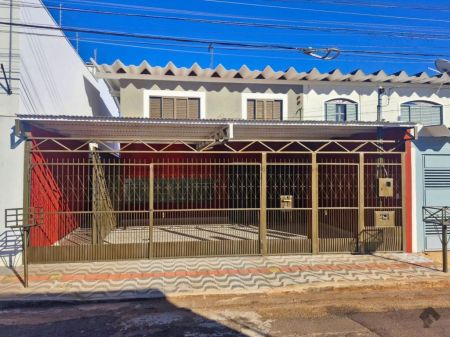 Sobrado em Centro
