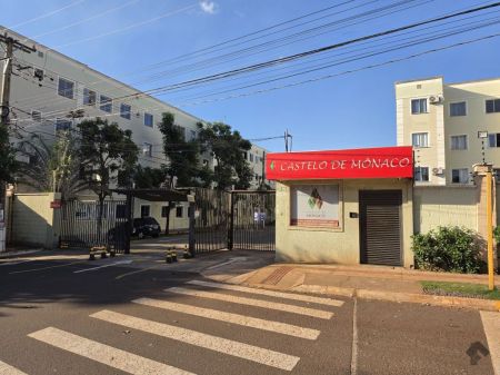Apartamento em Pioneiros
