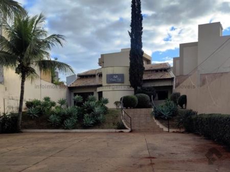 Casa Comercial em Vila Planalto