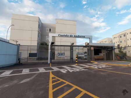 Apartamento em Pioneiros