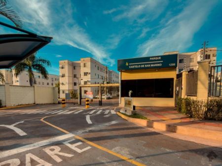 Apartamento em Pioneiros