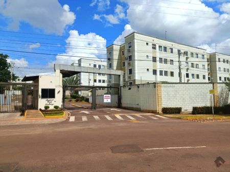Apartamento em Pioneiros