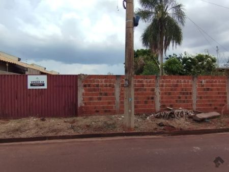 Terreno em Aero Rancho