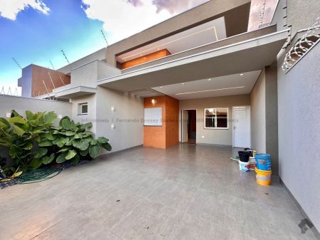 Casa-Térrea em Rita Vieira