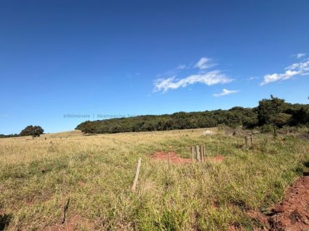 Fazenda em Zona Rural