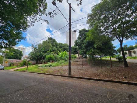 Terreno em Monte Castelo