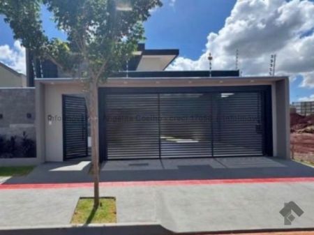 Casa-Térrea em Jardim Cristhais II