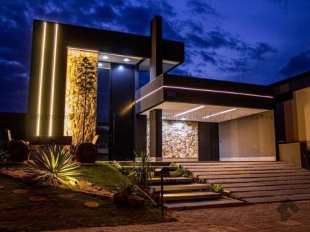 Casa-Térrea-Condomínio em Residencial Alphaville II