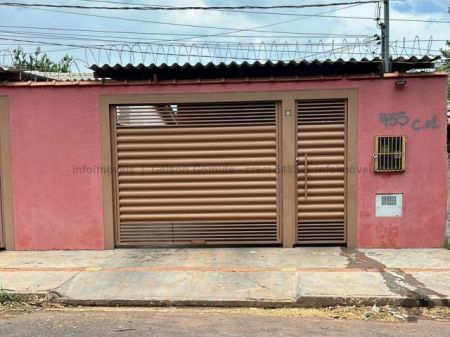 Casa-Térrea em Popular