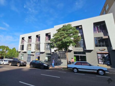 Sala / Salão / Loja em Centro