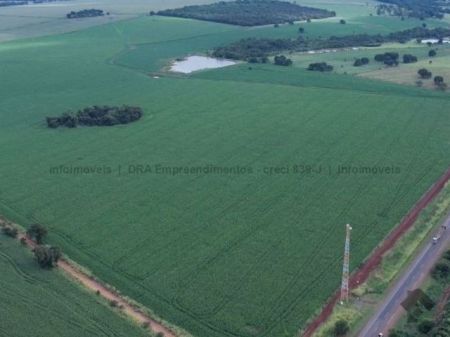 Fazenda em Zona Rural