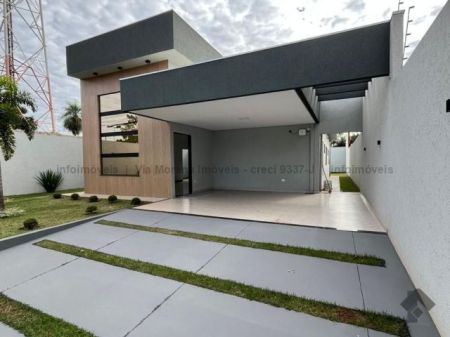 Casa-Térrea em Jardim Seminário