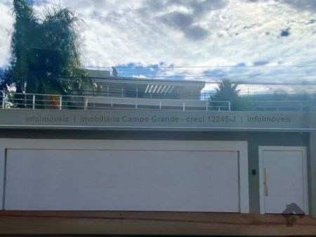 Casa Comercial em Chácara Cachoeira