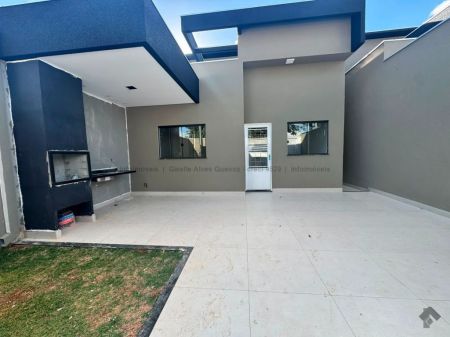 Casa-Térrea em Rita Vieira