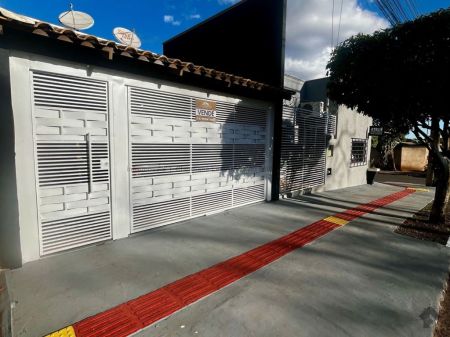 Casa Comercial em Jardim Campo Belo