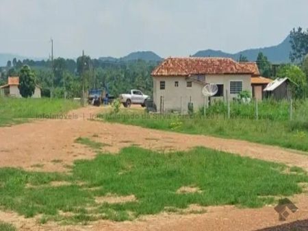 Fazenda em Zona Rural