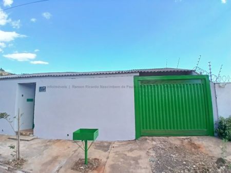 Casa-Térrea em Vila Ieda