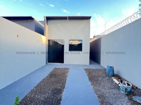 Casa-Térrea em Residencial Figueiras do Parque