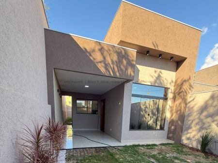 Casa-Térrea em Loteamento Água Limpa Park