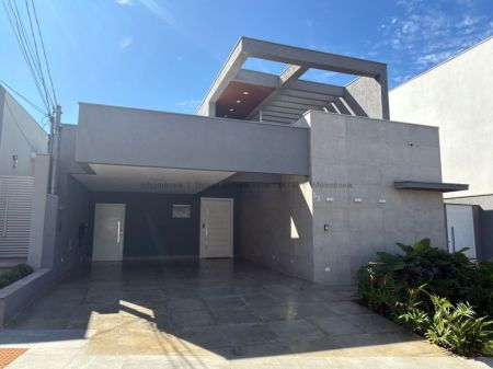 Casa-Térrea-Condomínio em Residencial Delfos