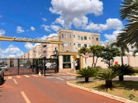 Apartamento em Pioneiros