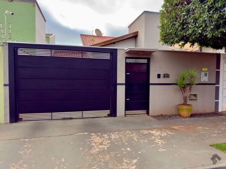 Casa-Térrea em Rita Vieira