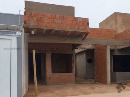 Casa-Térrea em Residencial Figueiras do Parque