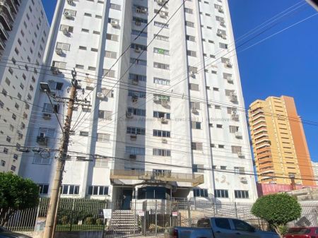 Apartamento em Centro