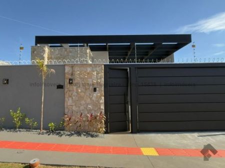 Casa-Térrea em Rita Vieira