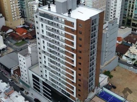 Apartamento em Centro